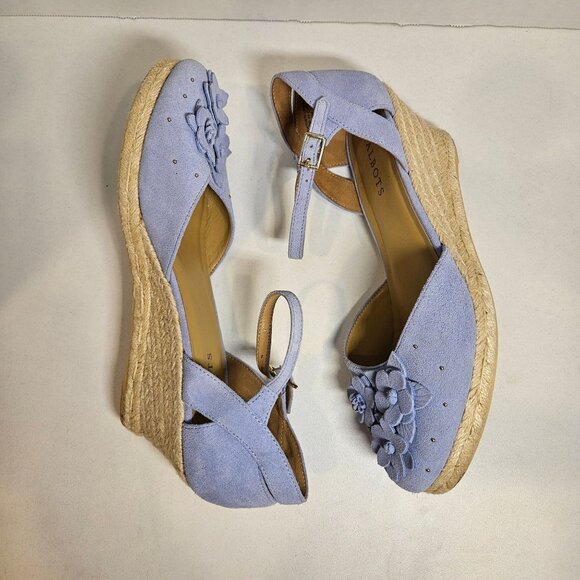 Talbots Sandals Womens 10 Light Blue Suede Flowers Strap Gold Buckle Studs Wedge - Picture 4 of 11